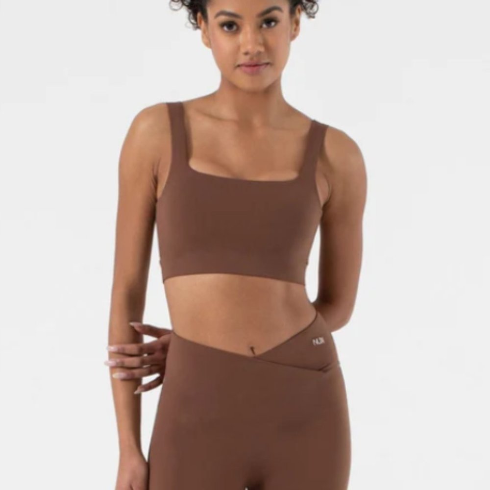 NUX - Willow Snap Back Bra Chocolate NWT